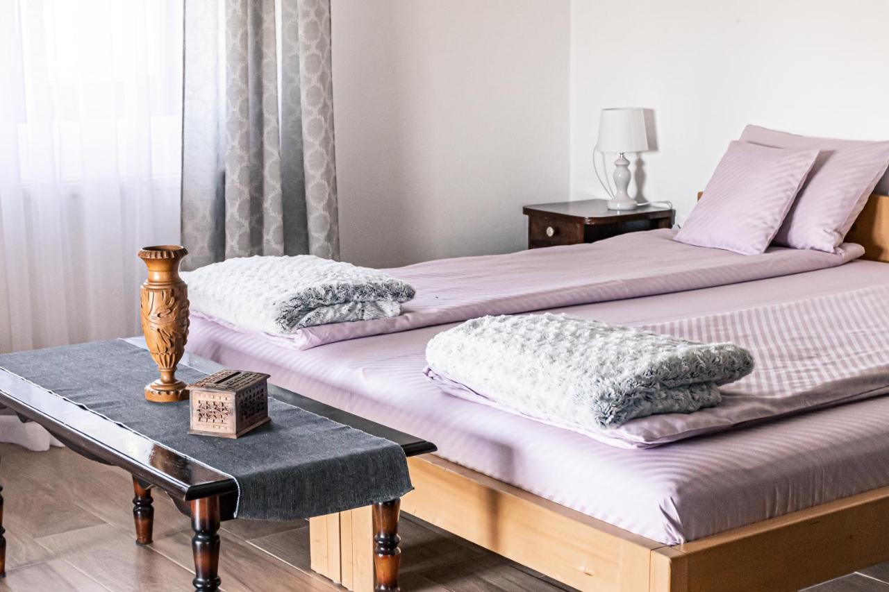 Apartmani Lunija Горни Милановац Екстериор снимка
