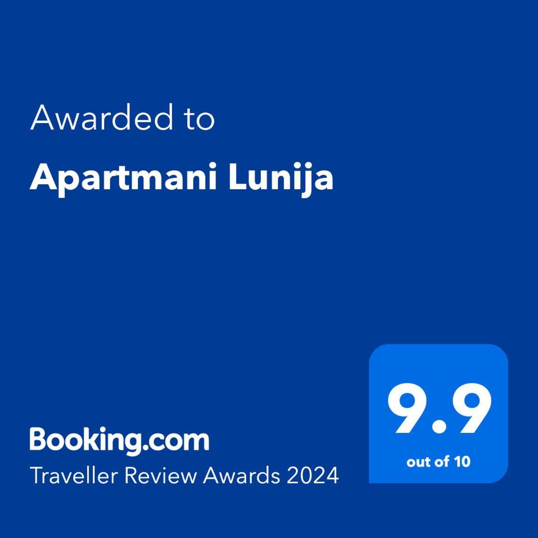 Apartmani Lunija Горни Милановац Екстериор снимка