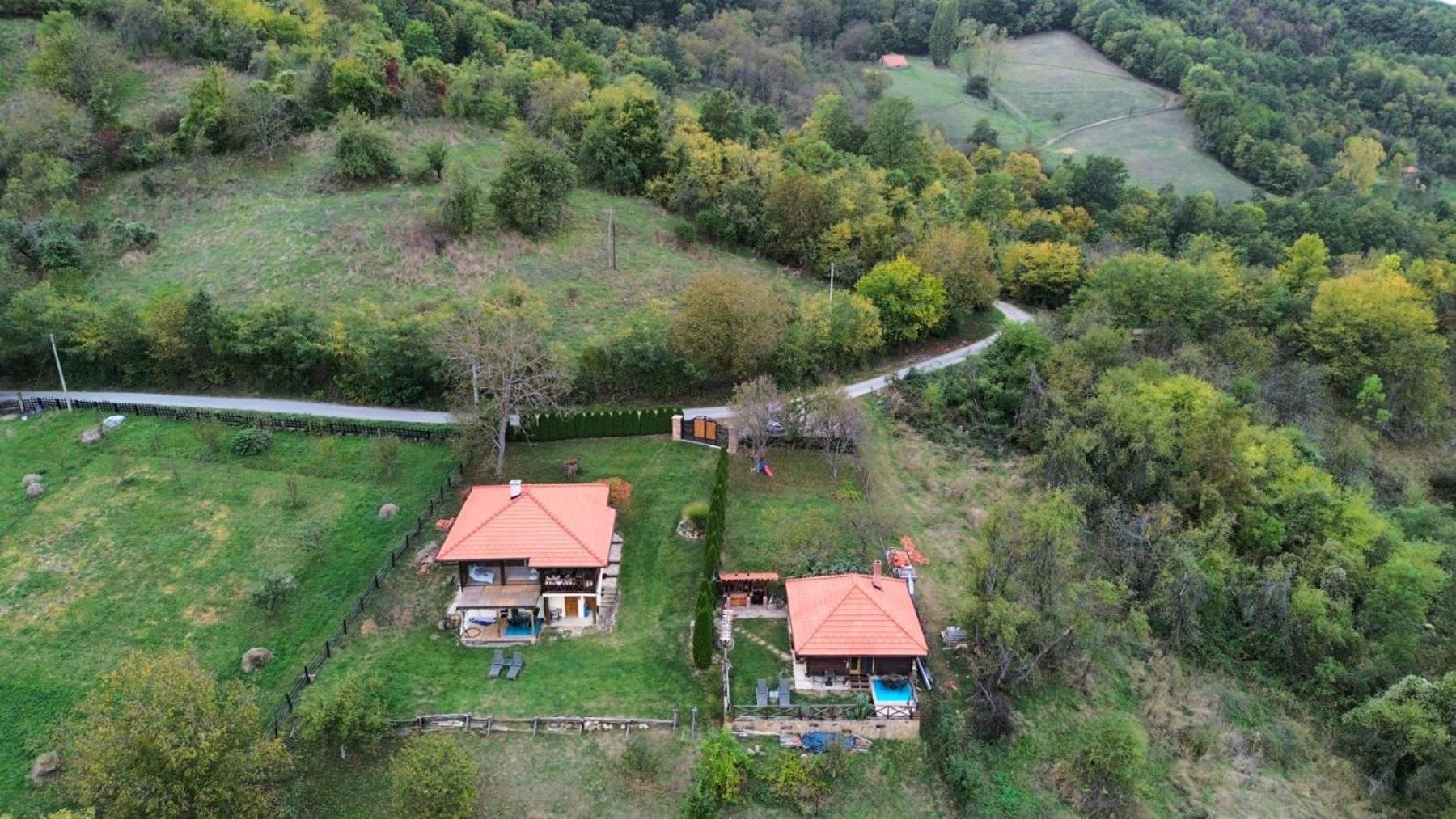 Apartmani Lunija Горни Милановац Екстериор снимка